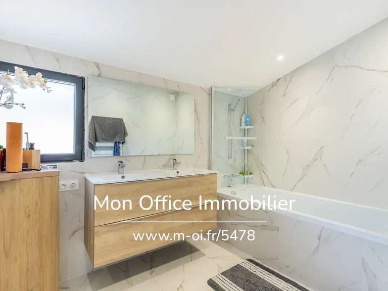Maison Simiane-Collongue - 3 chambres - 119m²
