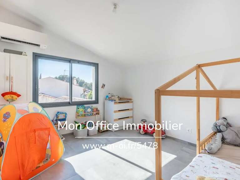 Maison Simiane-Collongue - 3 chambres - 119m²