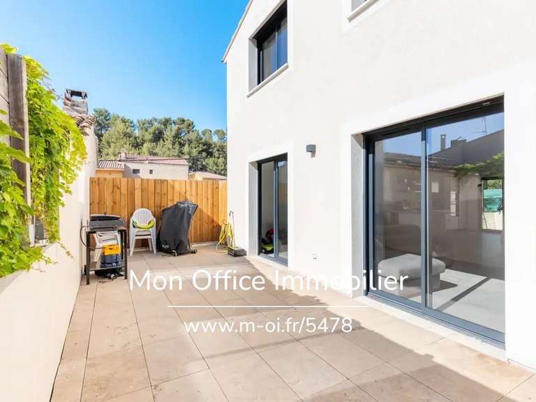 Maison Simiane-Collongue - 3 chambres - 119m²