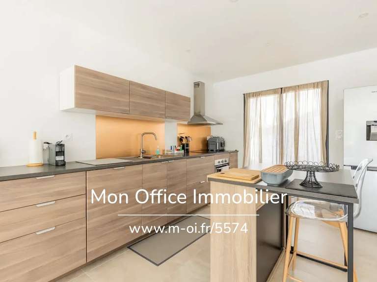 Maison Simiane-Collongue - 3 chambres - 120m²