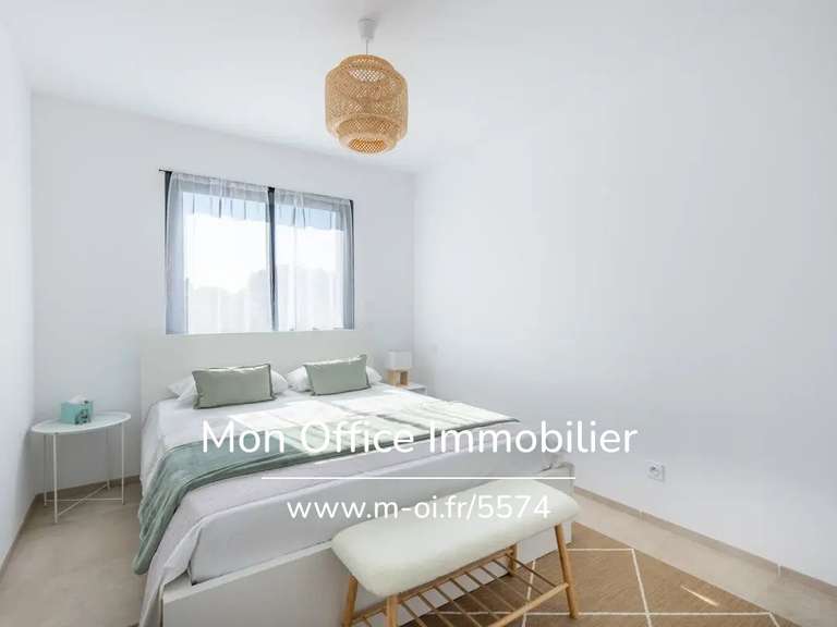Maison Simiane-Collongue - 3 chambres - 120m²