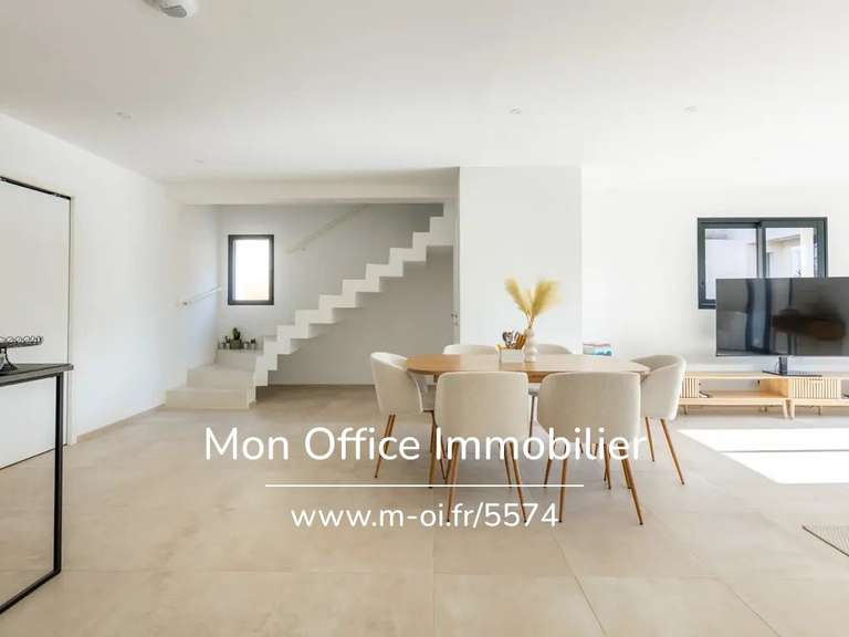Maison Simiane-Collongue - 3 chambres - 120m²