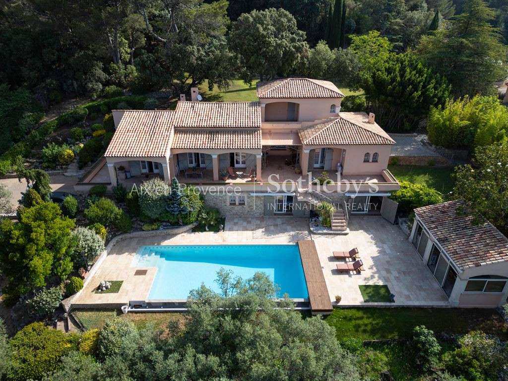 Maison Simiane-Collongue