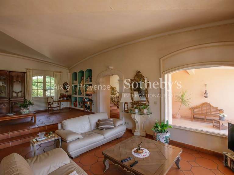 House Simiane-Collongue - 5 bedrooms - 384m²