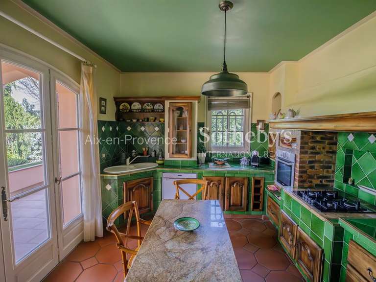 House Simiane-Collongue - 5 bedrooms - 384m²