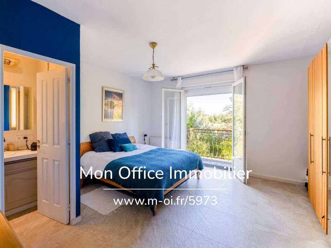 Maison Simiane-Collongue