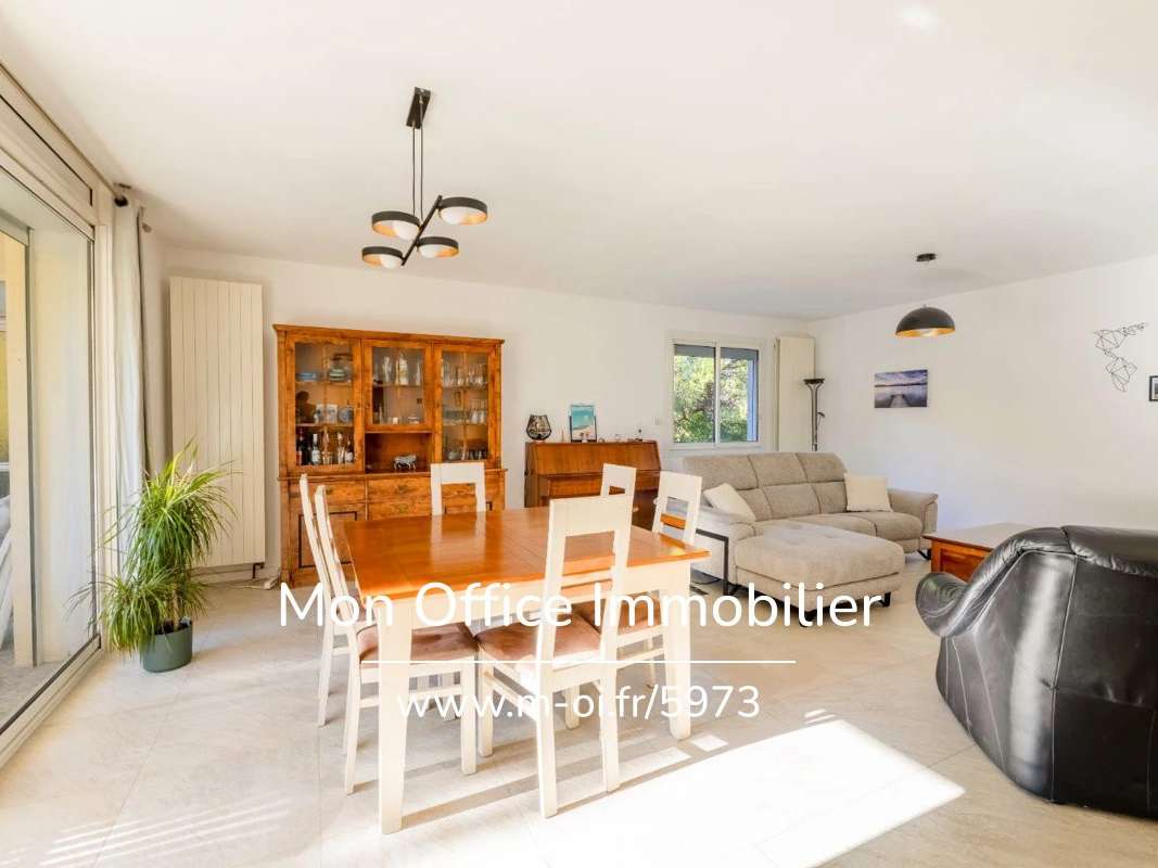 Maison Simiane-Collongue