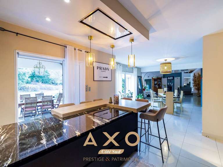 House Simiane-Collongue - 4 bedrooms