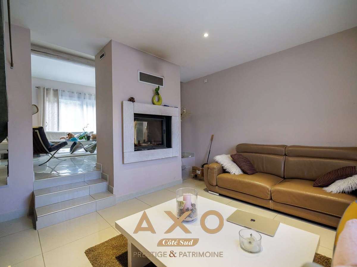 Maison Simiane-Collongue