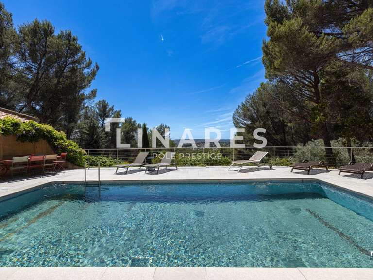House Simiane-Collongue - 8 bedrooms - 310m²