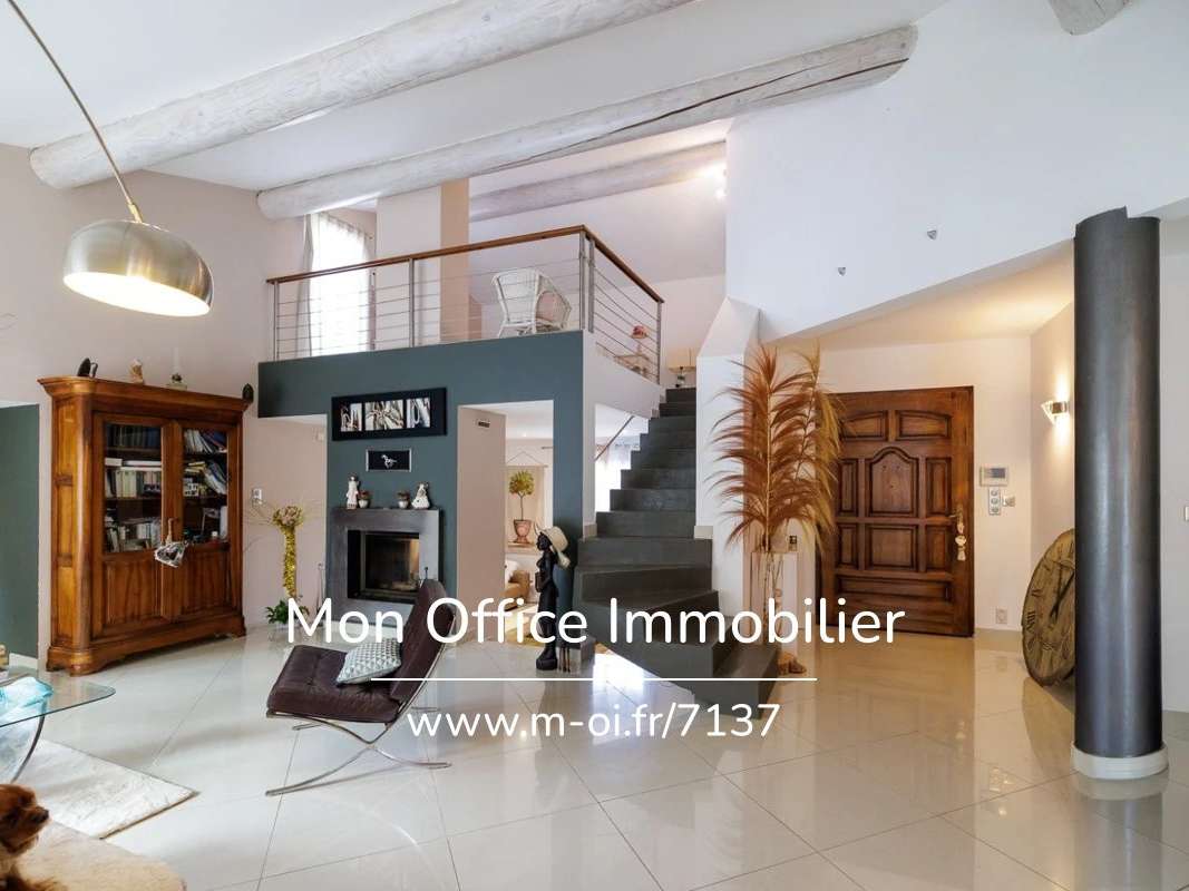 Maison Simiane-Collongue