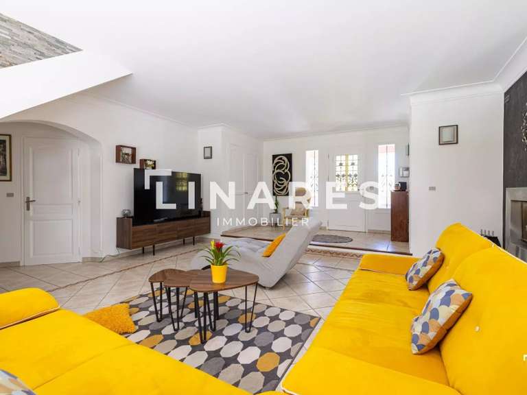 Villa Simiane-Collongue - 3 chambres - 180m²