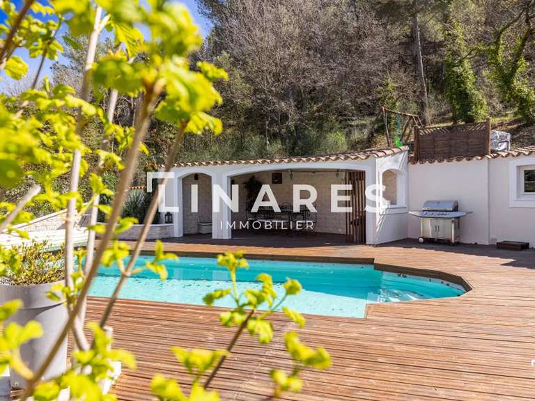 Villa Simiane-Collongue - 3 chambres - 180m²