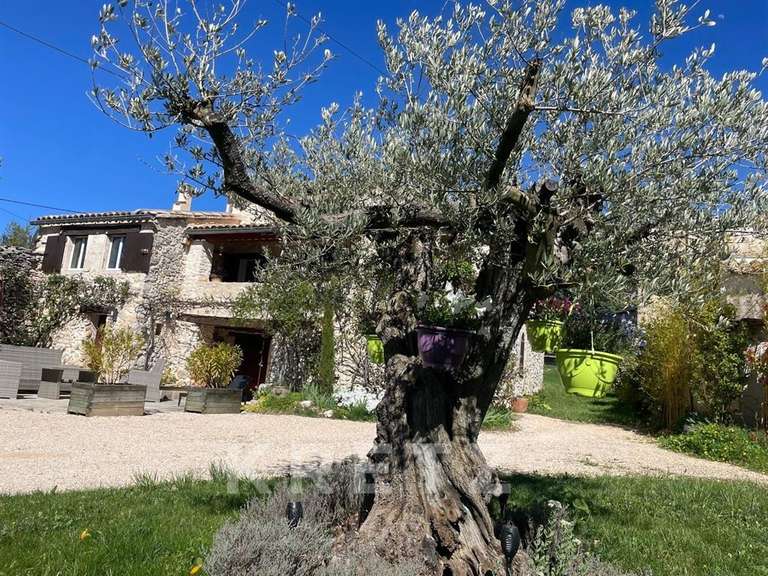 Maison Simiane-la-Rotonde - 3 chambres - 200m²