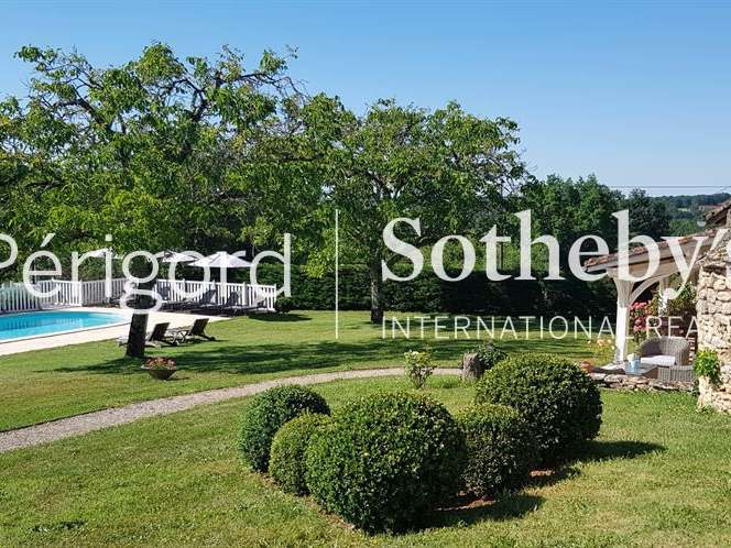 Maison Siorac-en-Périgord - 10 chambres - 413m²