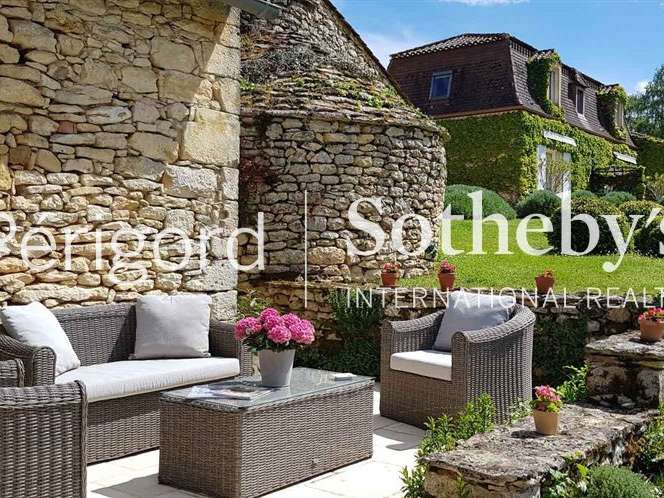 Maison Siorac-en-Périgord - 10 chambres - 413m²
