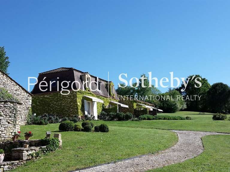 Maison Siorac-en-Périgord - 10 chambres - 413m²