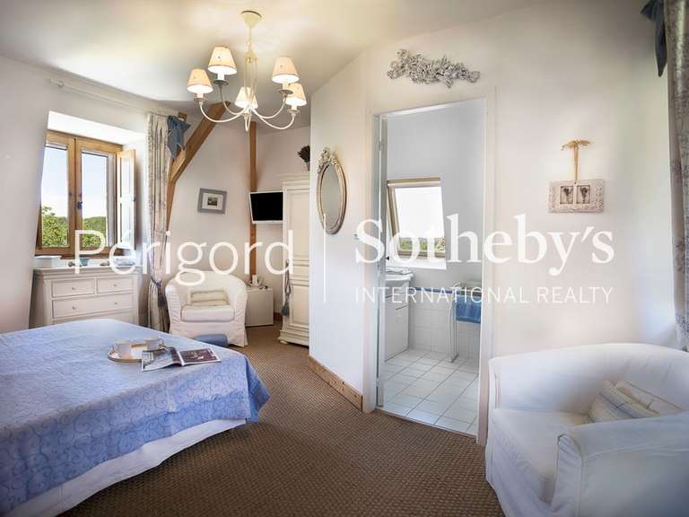 Maison Siorac-en-Périgord - 10 chambres - 413m²