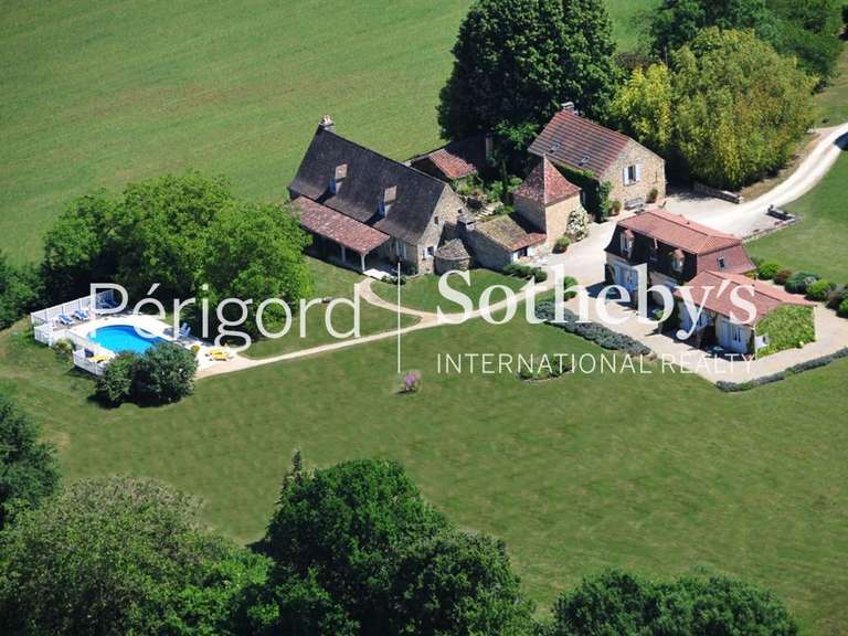 Maison Siorac-en-Périgord - 10 chambres - 413m²