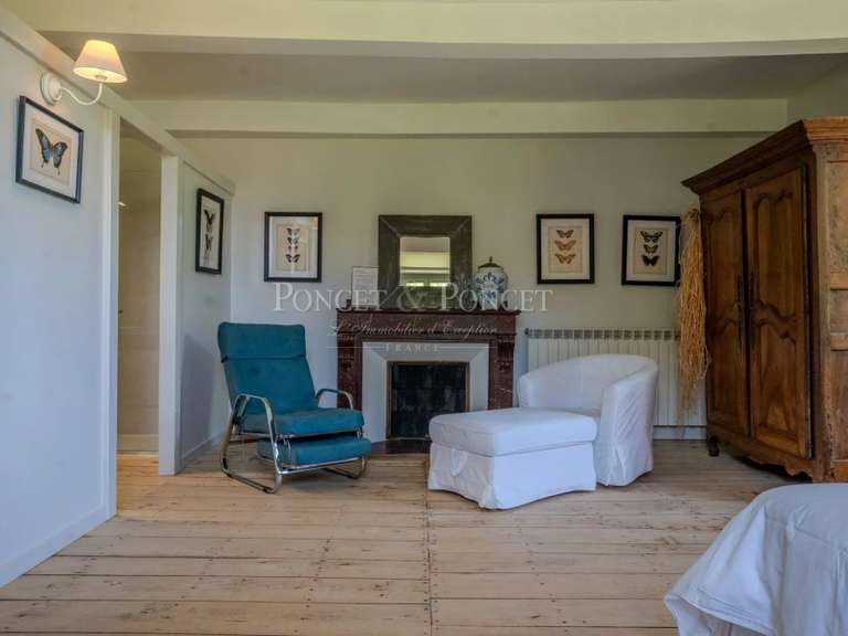 Maison Siradan - 7 chambres - 300m²