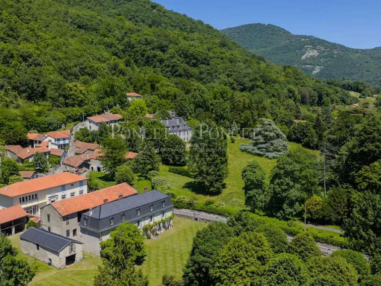 Maison Siradan - 7 chambres - 300m²