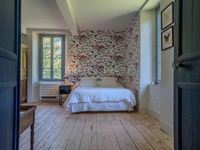 Maison Siradan - 7 chambres - 300m²