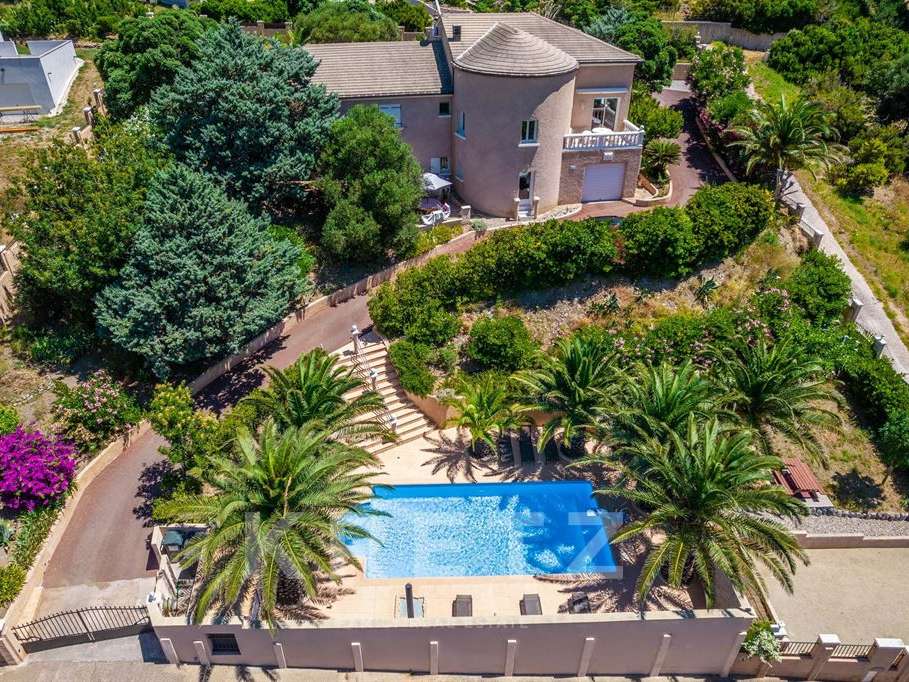 Maison Sisco