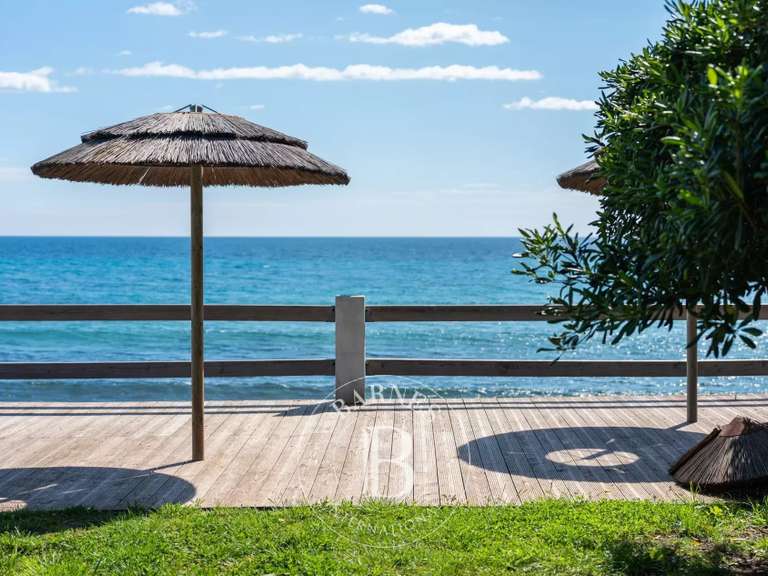 Propriété avec Vue sur mer Sisco - 622m²