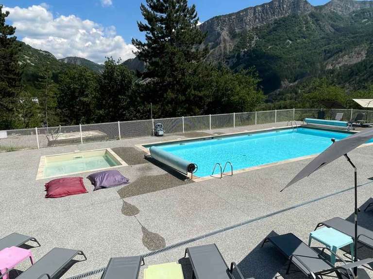 Maison Sisteron - 12 chambres - 600m²