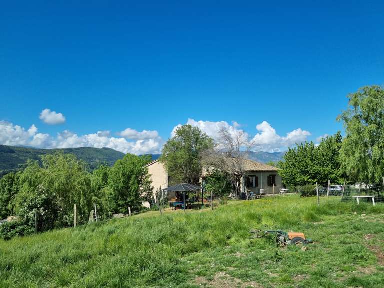 Maison Sisteron - 7 chambres - 174m²