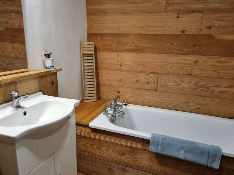 Maison Sisteron - 5 chambres - 241m²