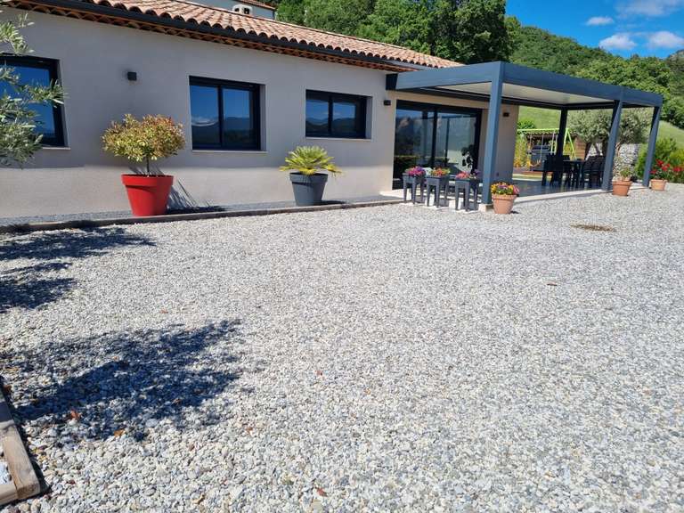 Villa Sisteron - 4 bedrooms - 155m²