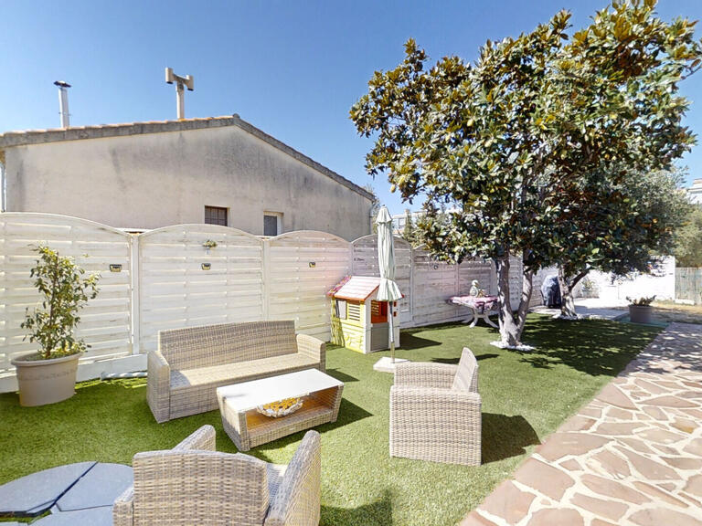 Sale House Six-Fours-les-Plages - 3 bedrooms