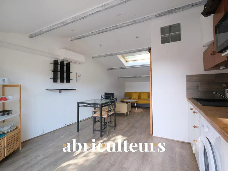 Maison Six-Fours-les-Plages - 5 chambres - 207m²