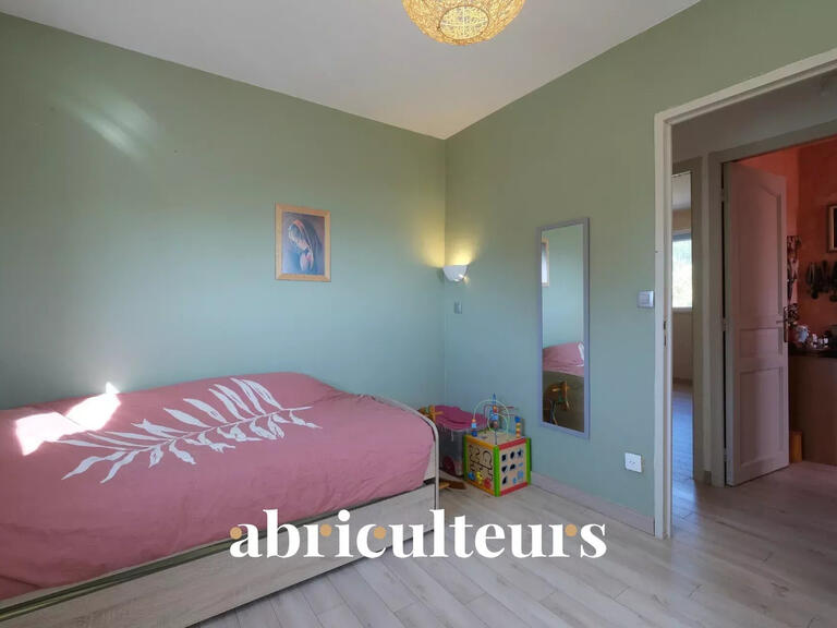 Maison Six-Fours-les-Plages - 5 chambres - 207m²
