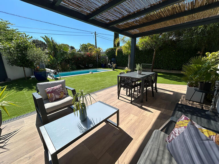 Maison Six-Fours-les-Plages - 3 chambres - 90m²