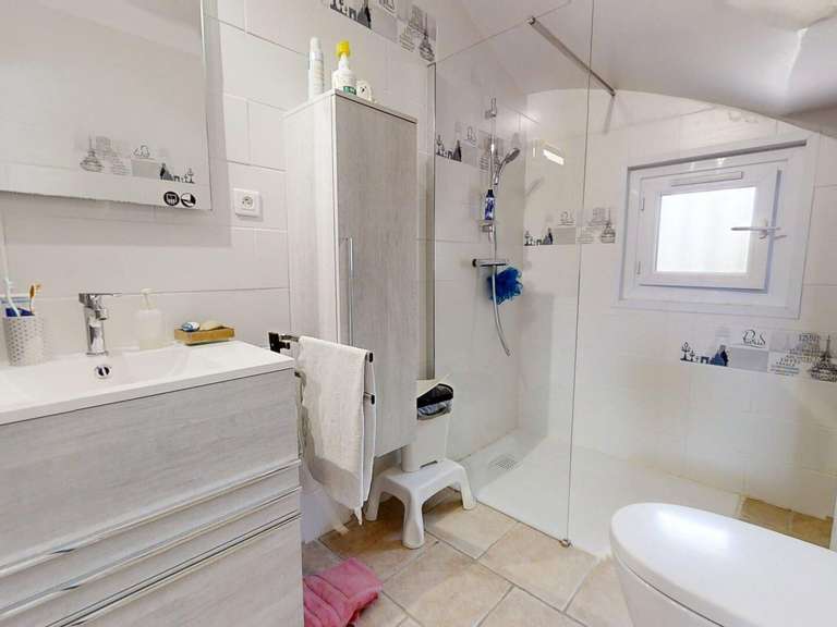 Maison Six-Fours-les-Plages - 4 chambres - 121m²