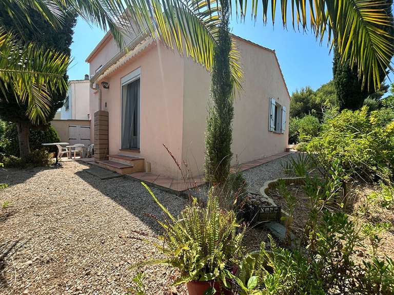 Maison Six-Fours-les-Plages - 4 chambres - 121m²
