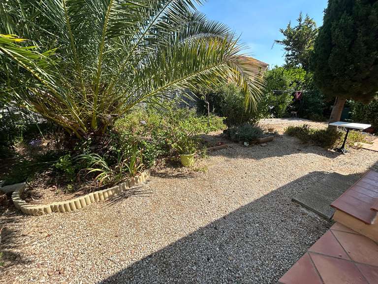Maison Six-Fours-les-Plages - 4 chambres - 121m²