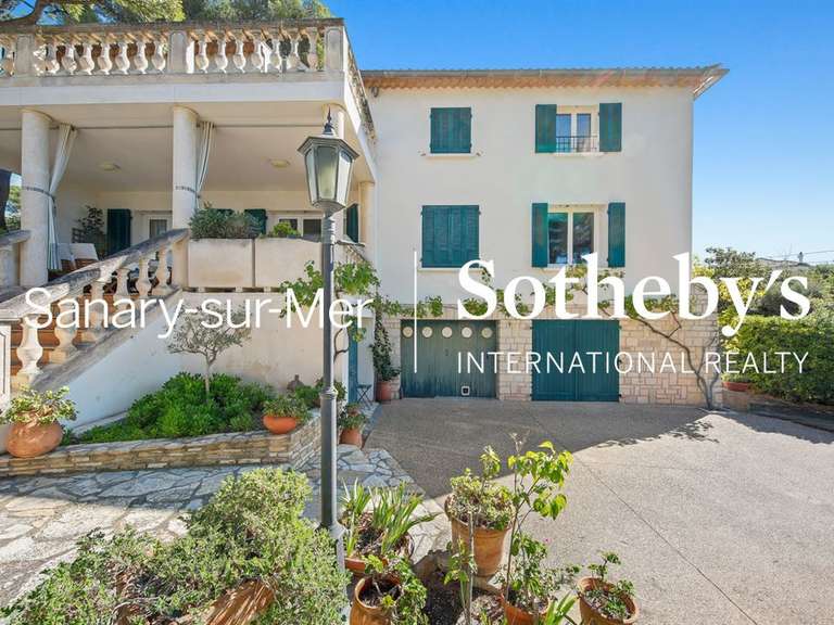 House with Sea view Six-Fours-les-Plages - 4 bedrooms - 195m²