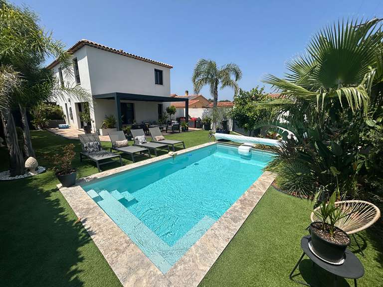 Maison Six-Fours-les-Plages - 3 chambres - 90m²