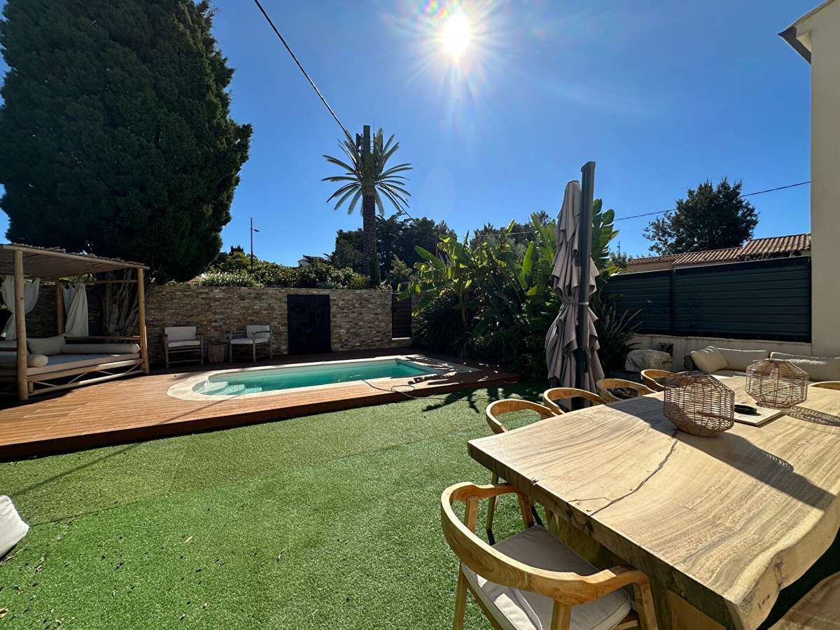 House Six-Fours-les-Plages