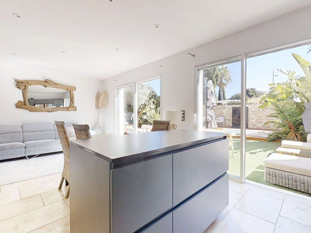 House Six-Fours-les-Plages