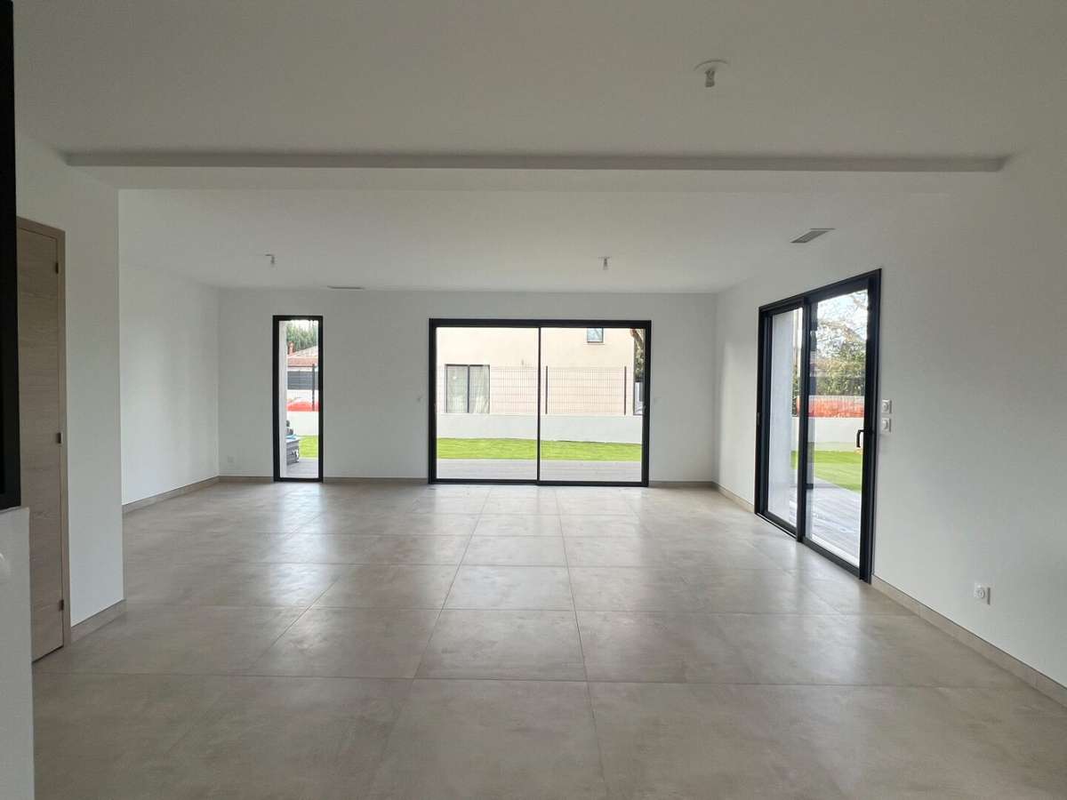 House Six-Fours-les-Plages