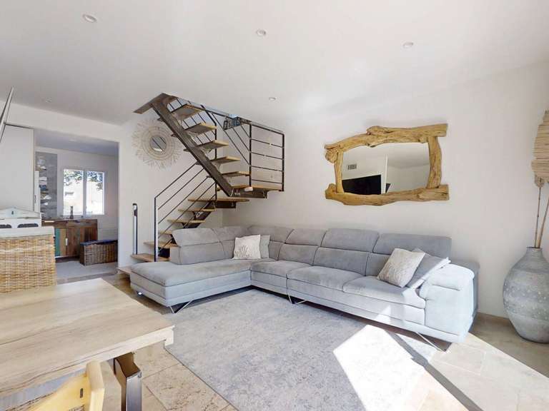 Maison Six-Fours-les-Plages - 4 chambres - 110m²