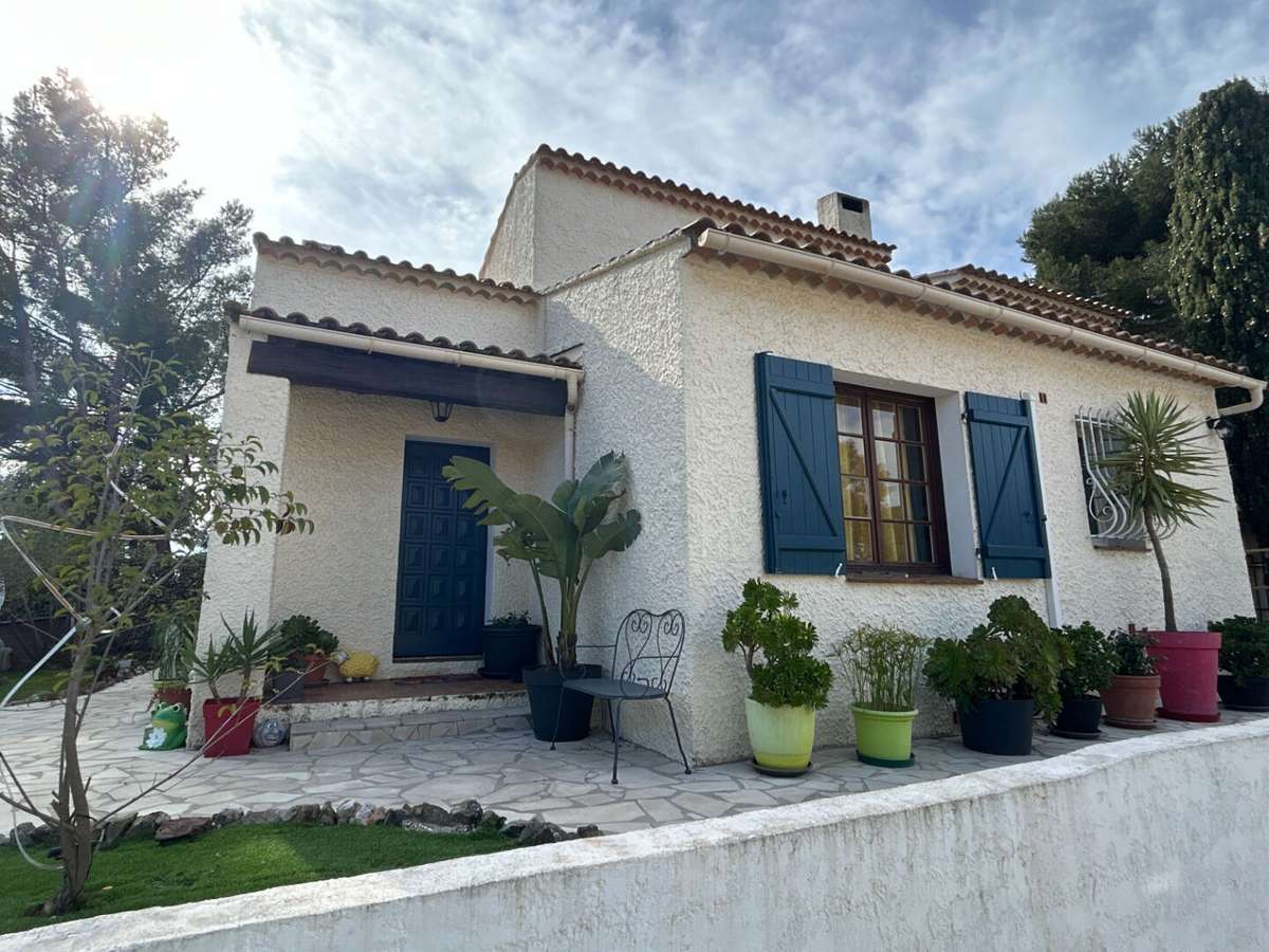 House Six-Fours-les-Plages