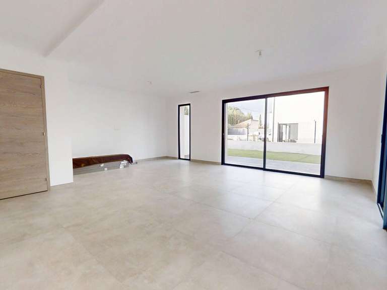 House Six-Fours-les-Plages - 3 bedrooms - 100m²