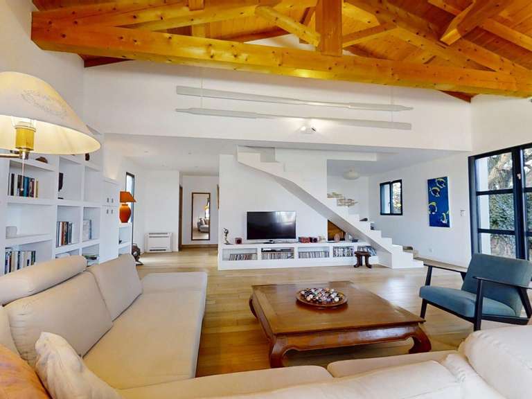 Maison Six-Fours-les-Plages - 4 chambres - 170m²