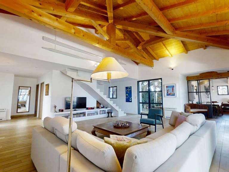 House Six-Fours-les-Plages - 4 bedrooms - 170m²