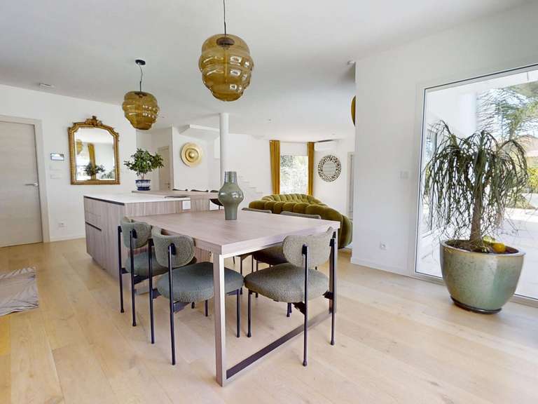 Maison Six-Fours-les-Plages - 4 chambres - 160m²